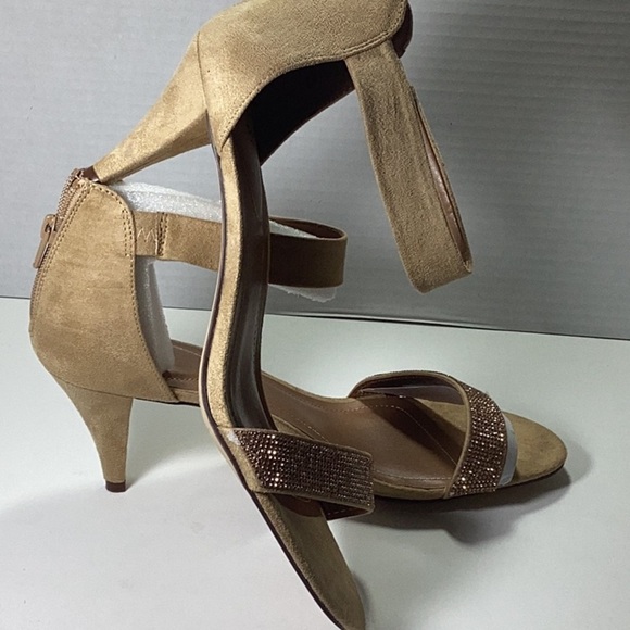 STYLE & CO
Phillys Two-Piece Evening Sandals, - Picture 8 of 9